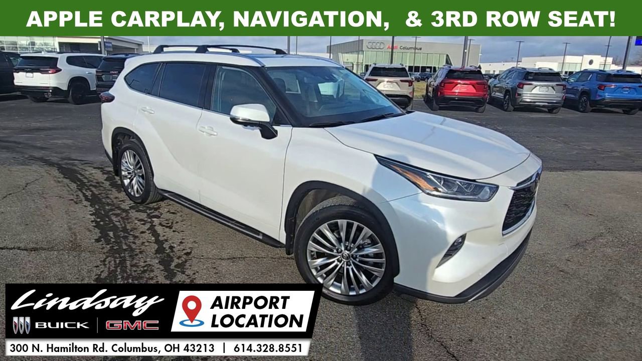 Used 2024 Toyota Highlander Platinum image 2