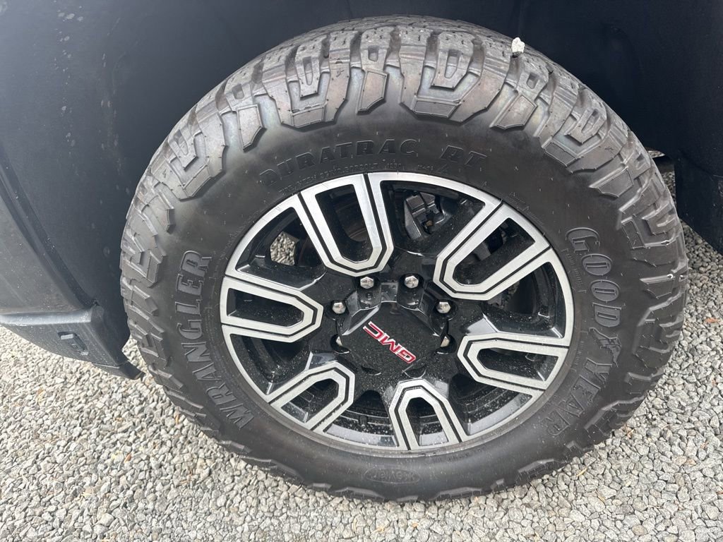 Used 2023 GMC Sierra 3500 AT4 w/ AT4 Premium Plus Package image 26