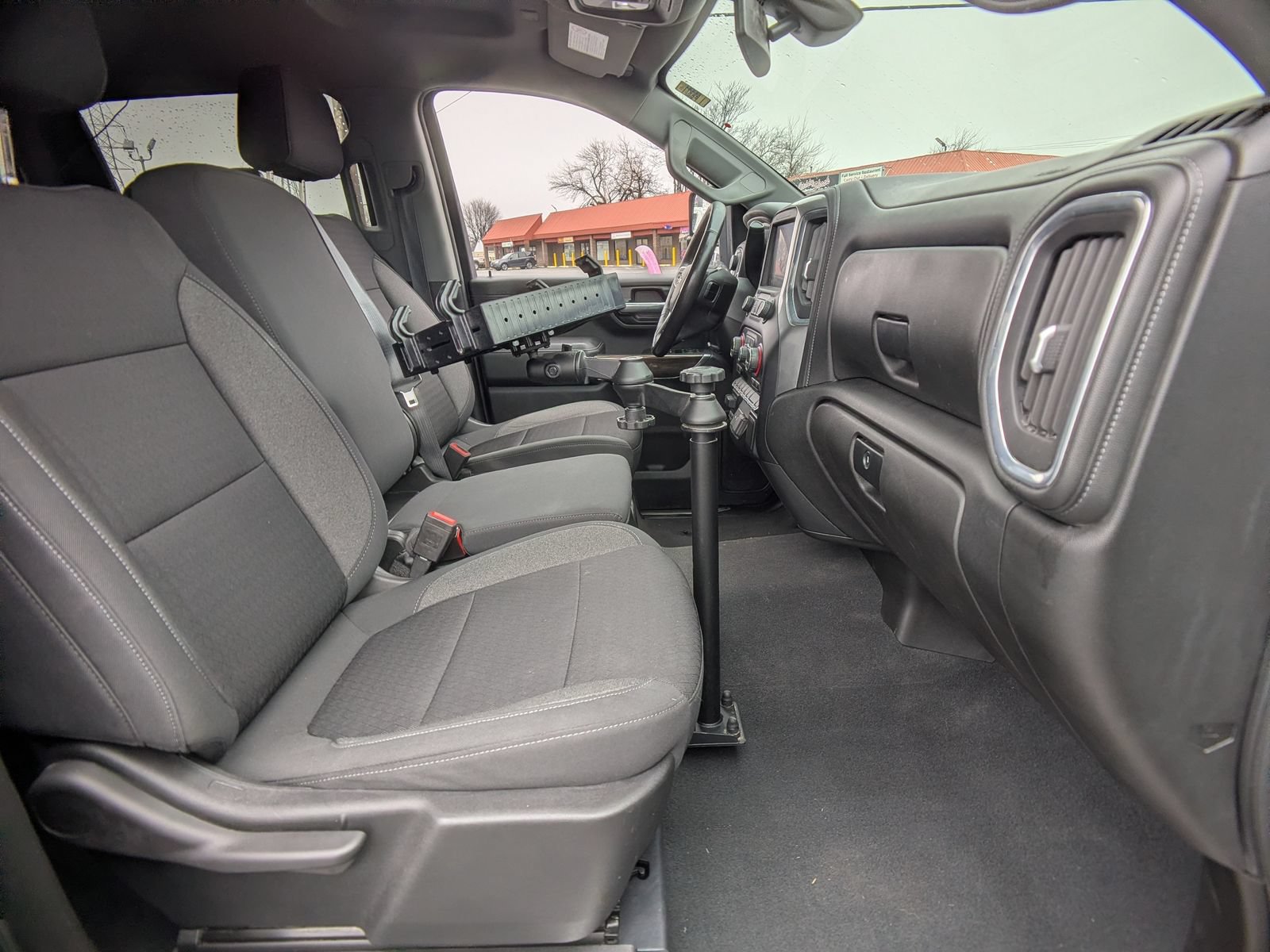 Used 2021 Chevrolet Silverado 2500 LT w/ Convenience Package AWD/4WD image 12