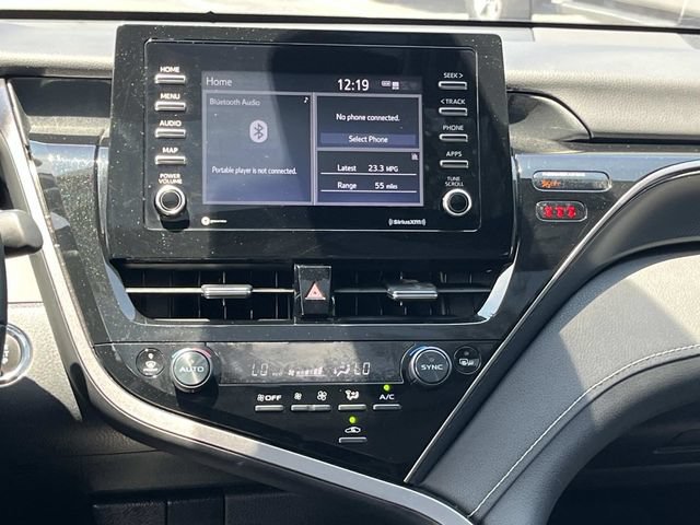 Used 2023 Toyota Camry SE w/ Convenience Package FWD image 18