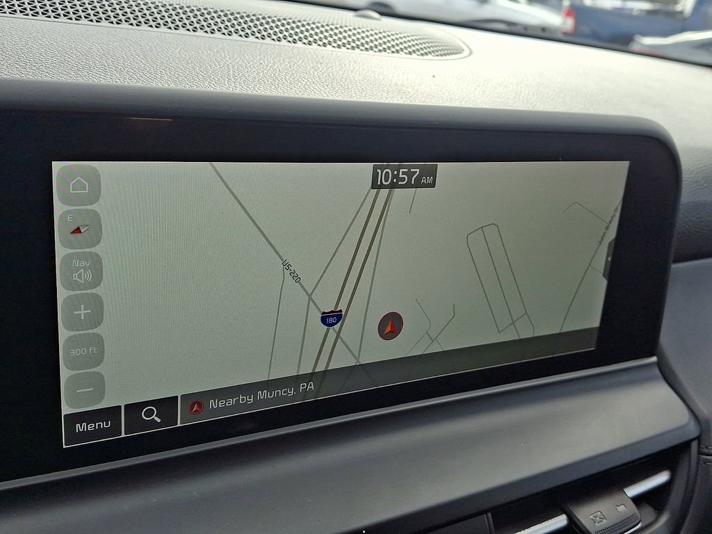 Used 2024 Kia Seltos EX image 3