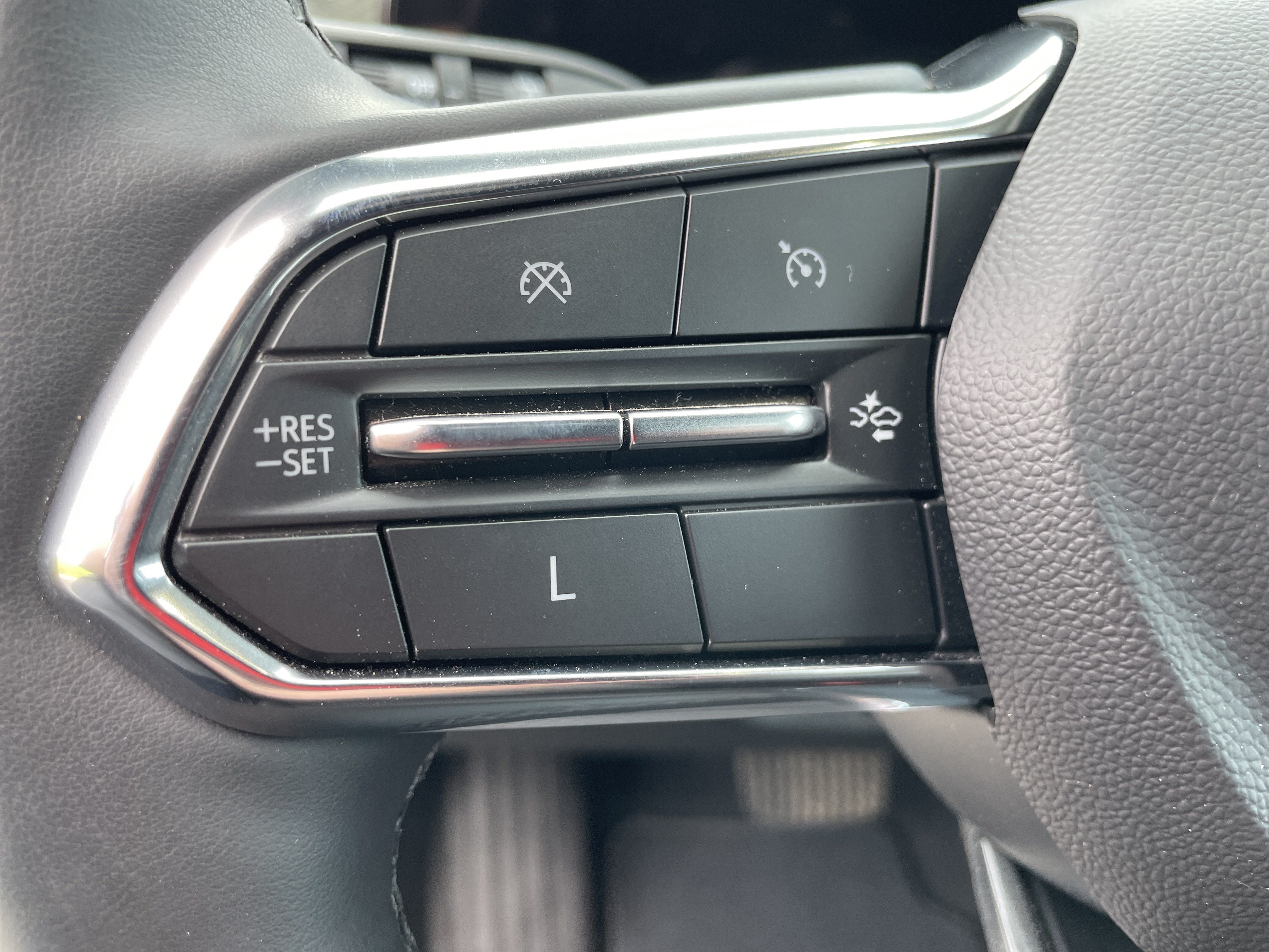 Used 2025 Chevrolet Equinox LT AWD/4WD image 31