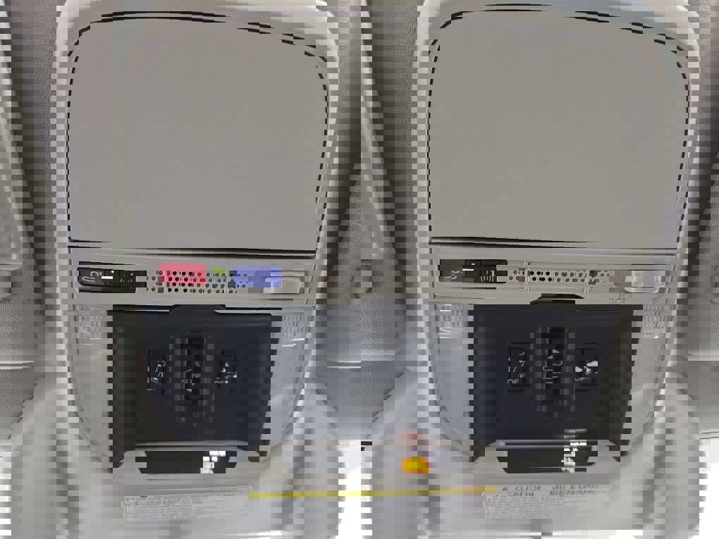 Used 2021 Subaru Forester Limited image 44