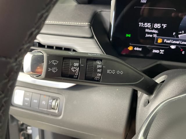 New 2026 GMC Acadia Elevation w/ Elevation Premium Package AWD/4WD image 10