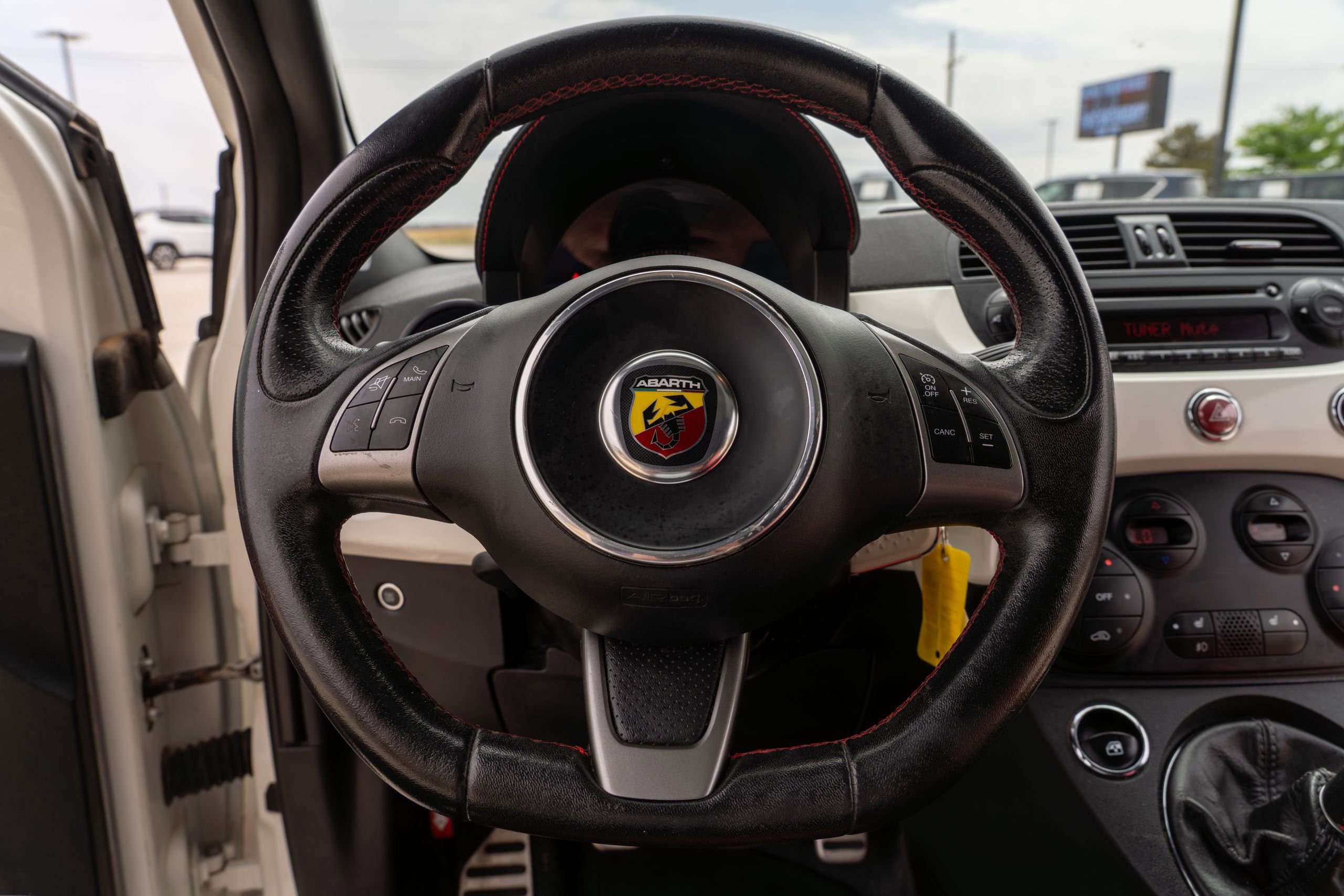 Used 2013 FIAT 500 Abarth w/ Comfort/Convenience Group image 13