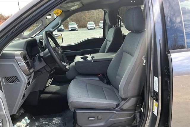 Used 2025 Ford F150 XLT w/ Equipment Group 301A Standard image 25