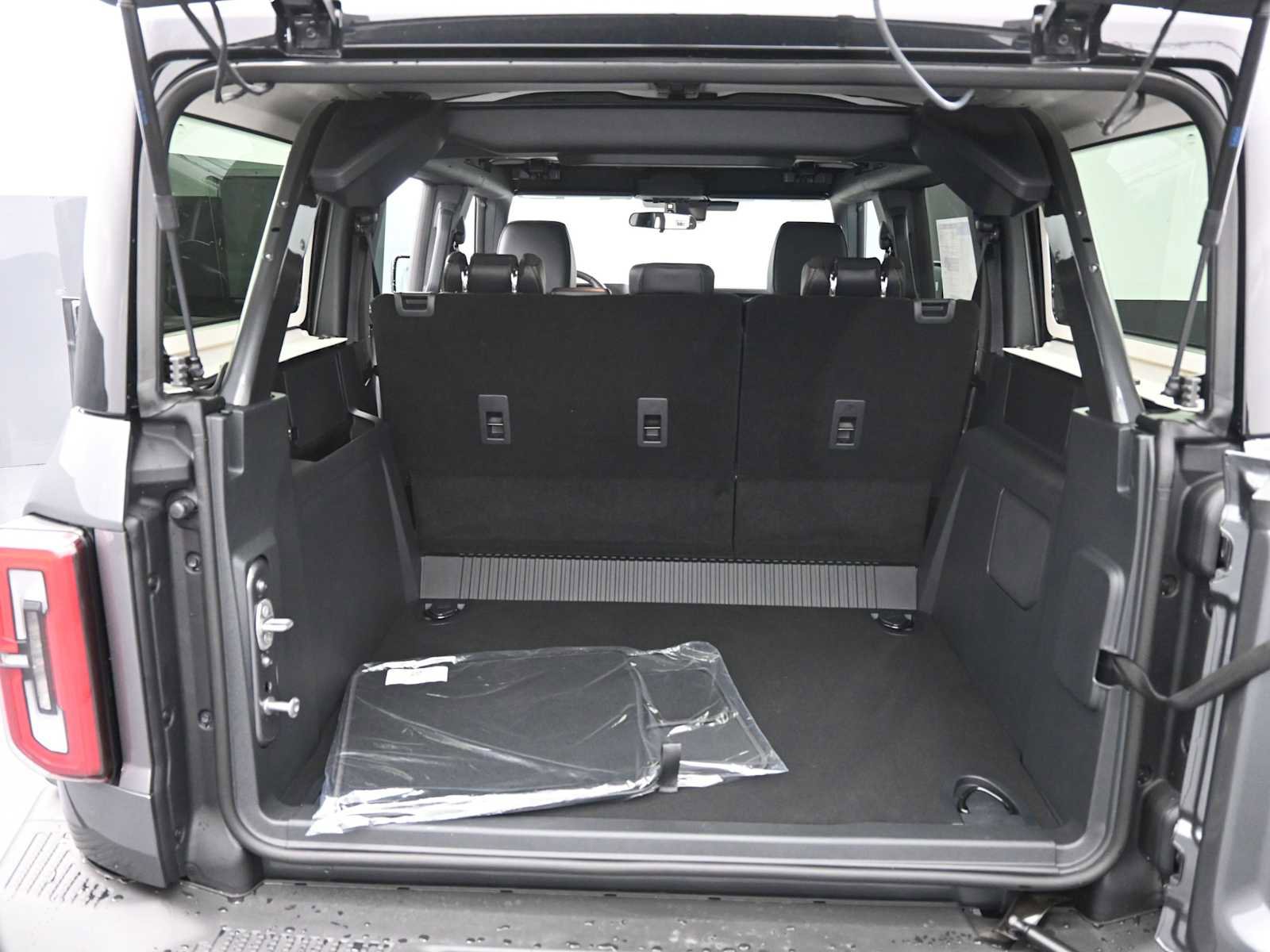 New 2025 Ford Bronco Badlands image 20