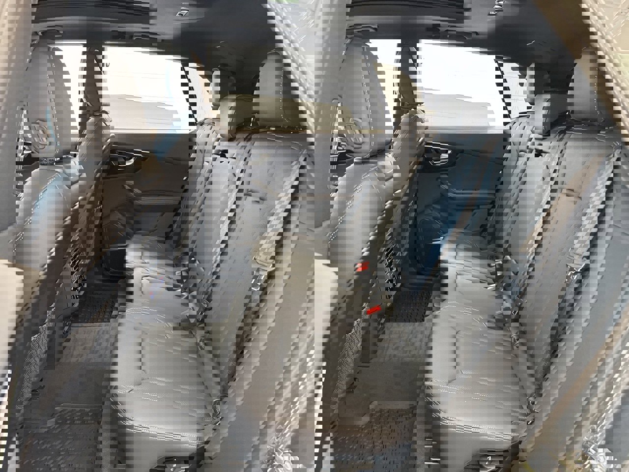 New 2025 Audi Q8 Premium Plus image 39