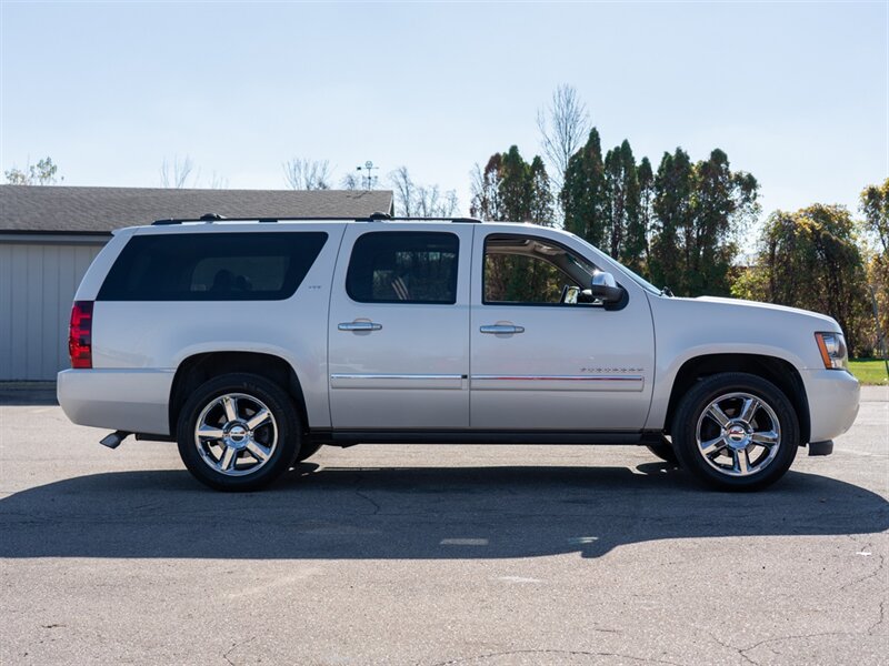 Used 2013 Chevrolet Suburban LTZ AWD/4WD image 4