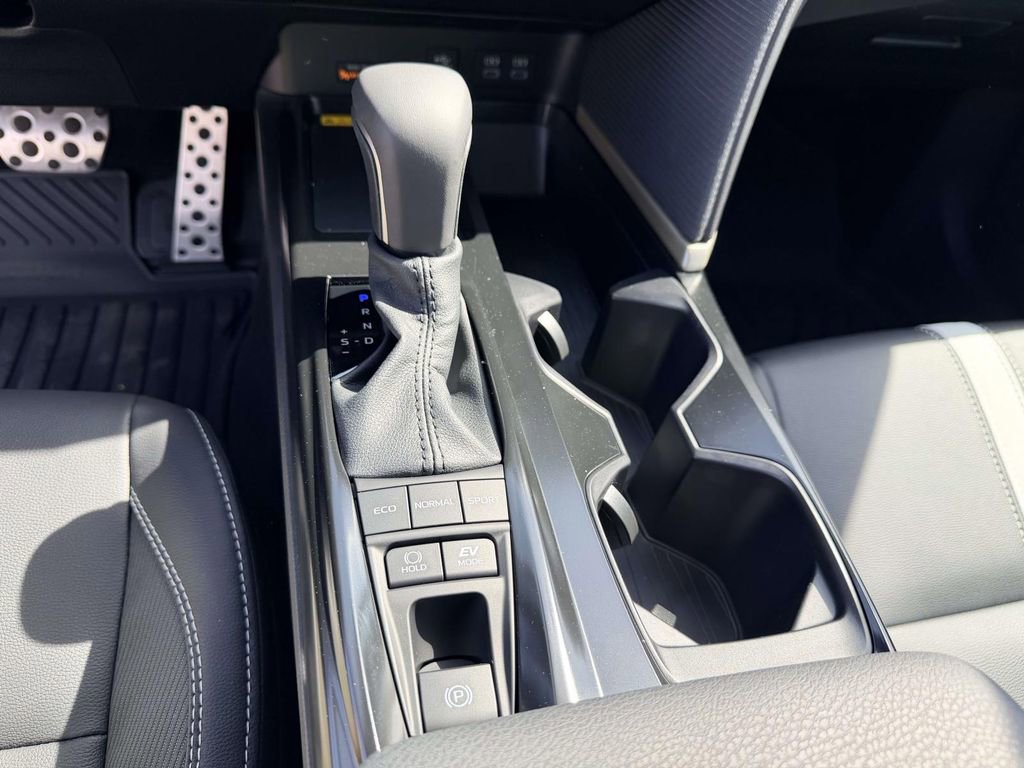 Certified 2026 Toyota Camry SE w/ Convenience Package image 2