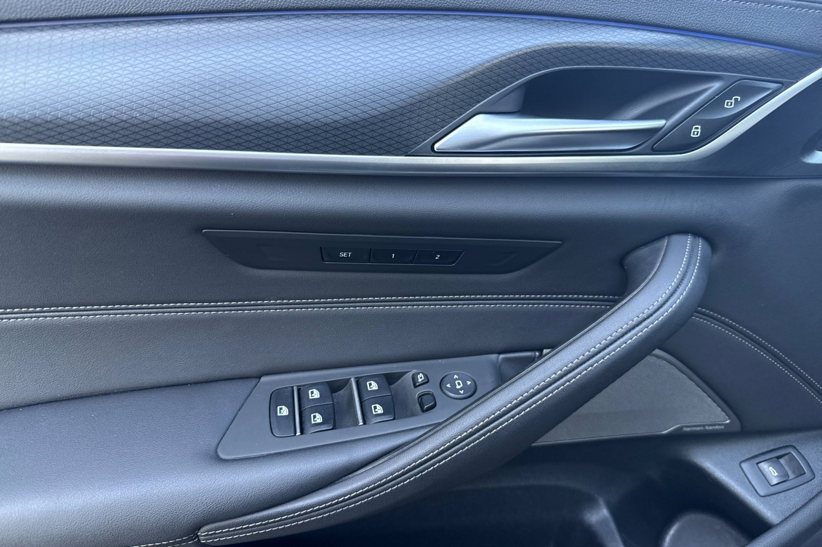 Certified 2023 BMW M550i xDrive image 12