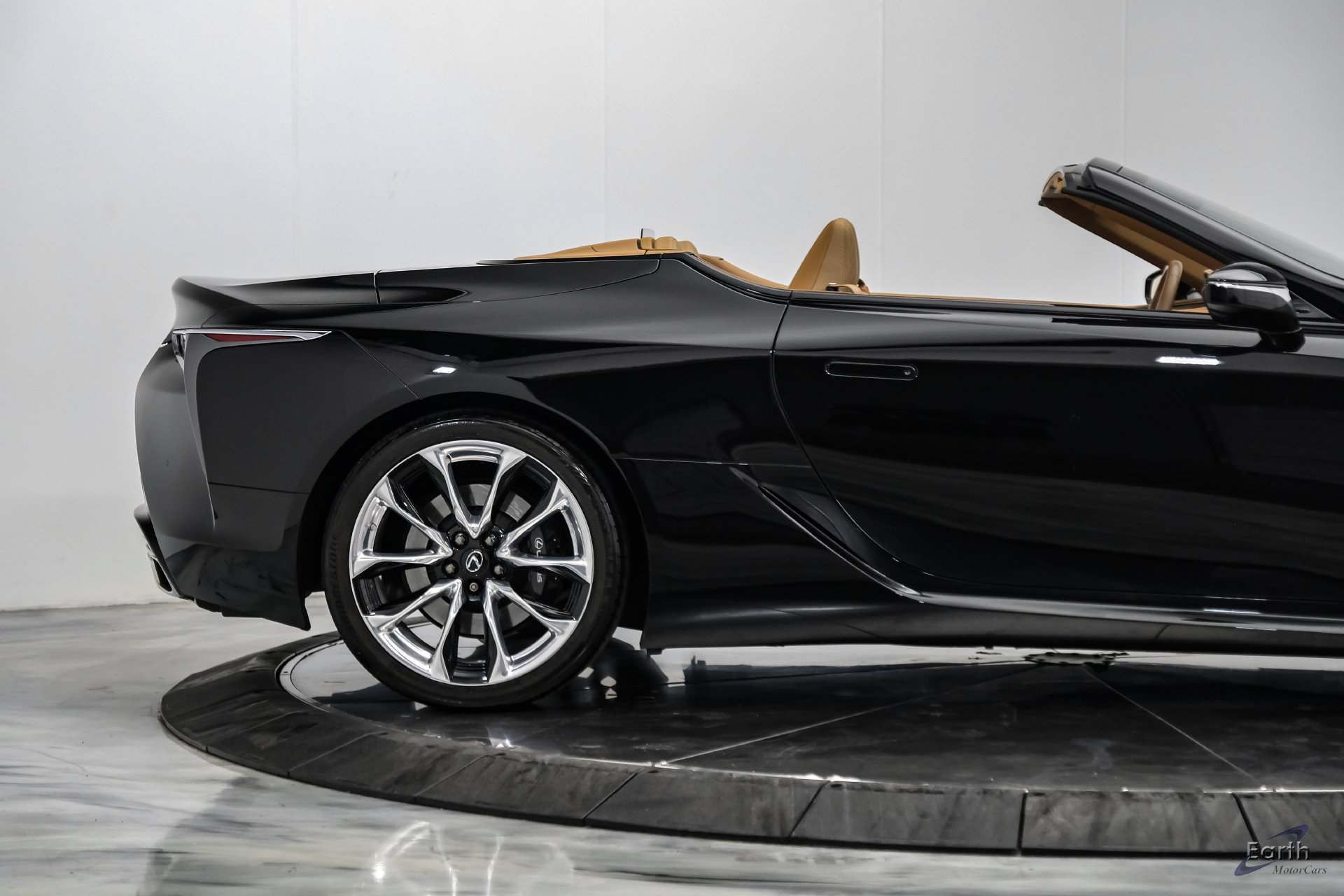 Used 2021 Lexus LC 500 Convertible w/ Touring Package RWD image 27