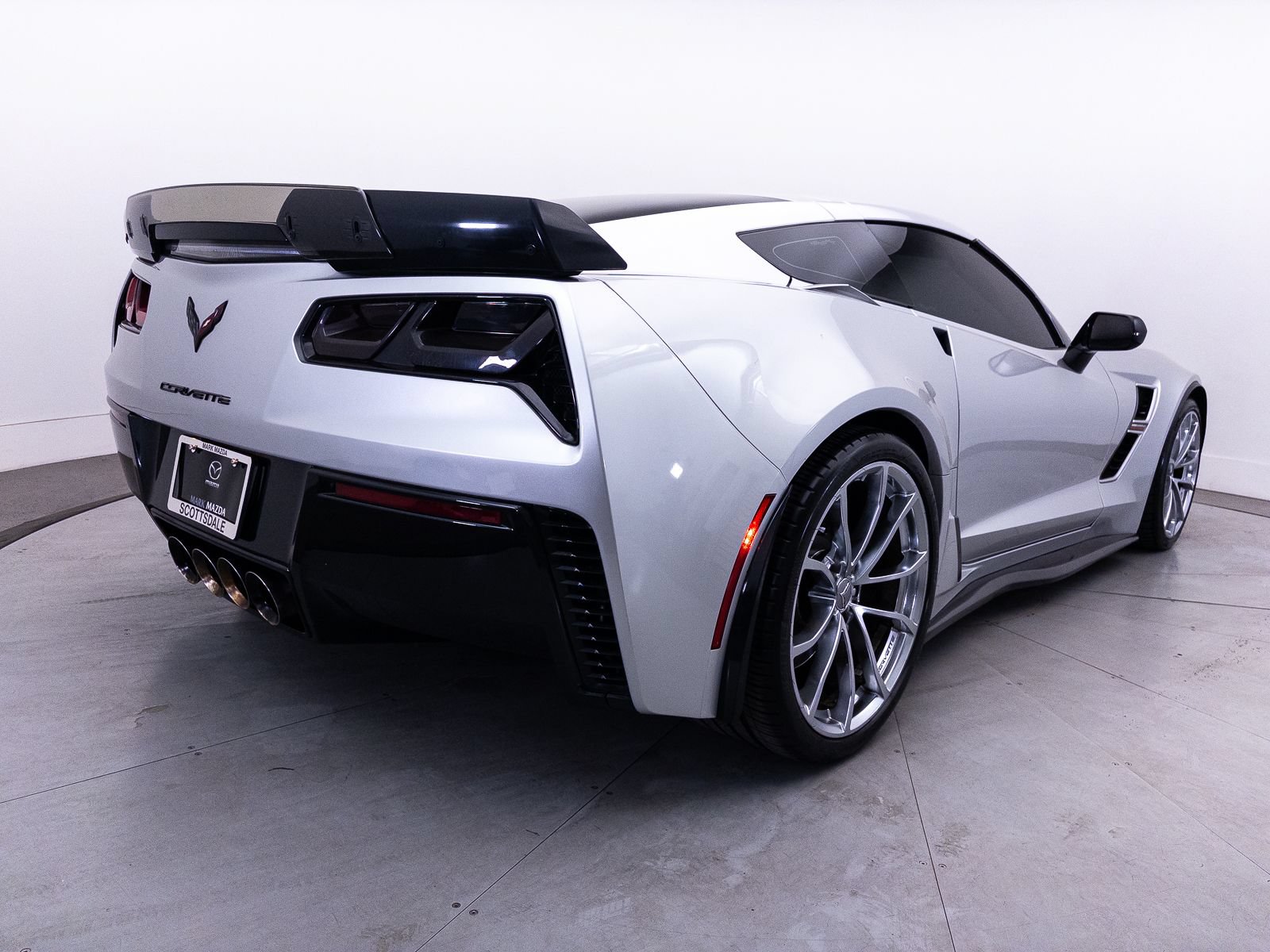 Used 2017 Chevrolet Corvette Grand Sport RWD image 17