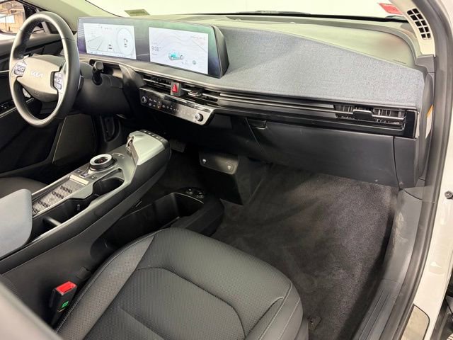 Used 2024 Kia EV6 Wind w/ Wind Technology Package image 28
