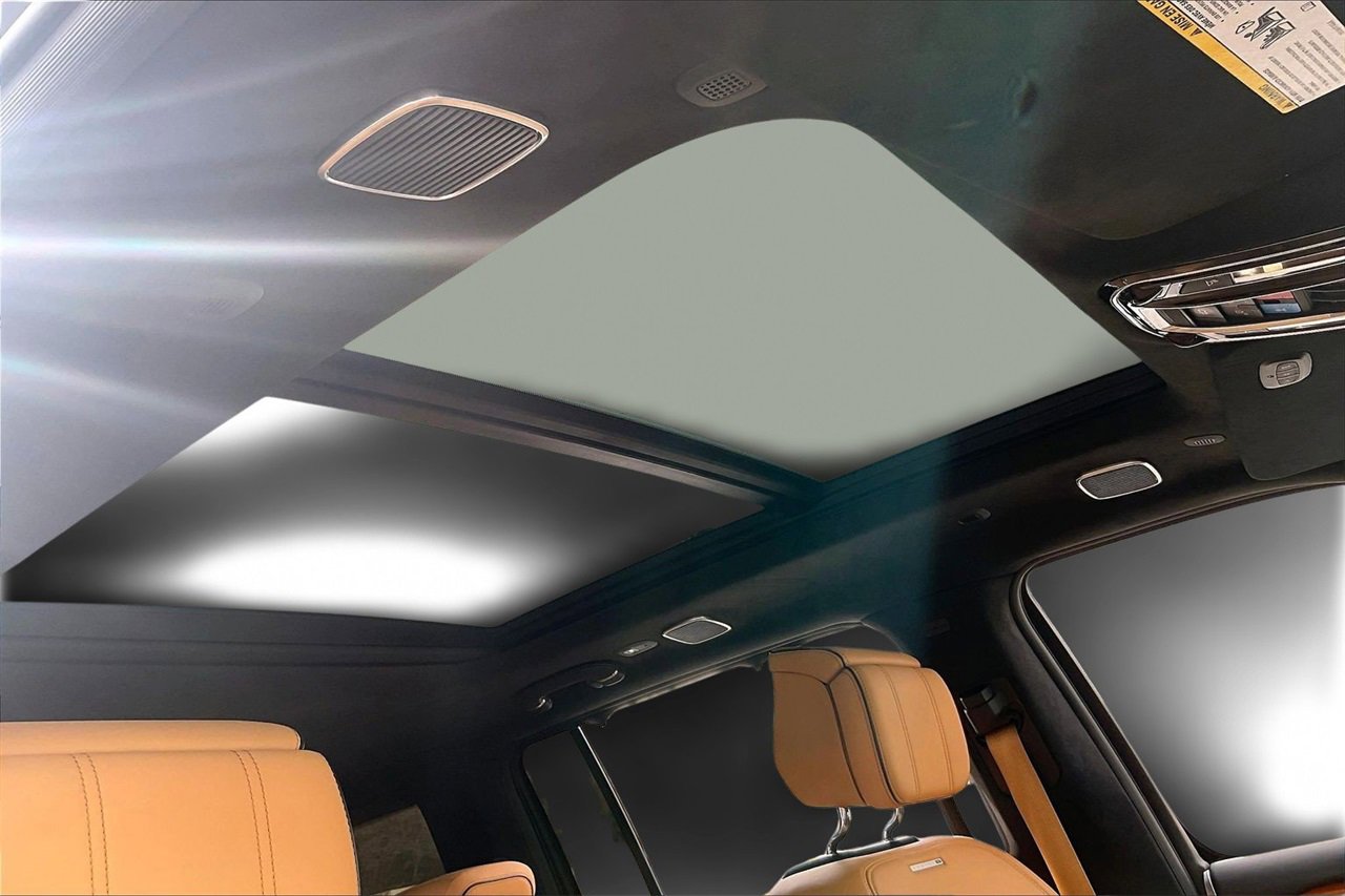 Used 2022 Jeep Grand Wagoneer Series III image 17