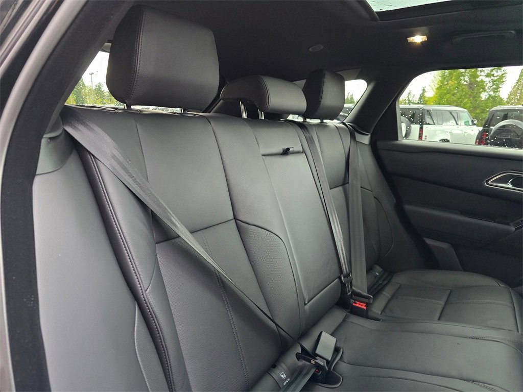 New 2026 Land Rover Range Rover Velar Dynamic SE image 30