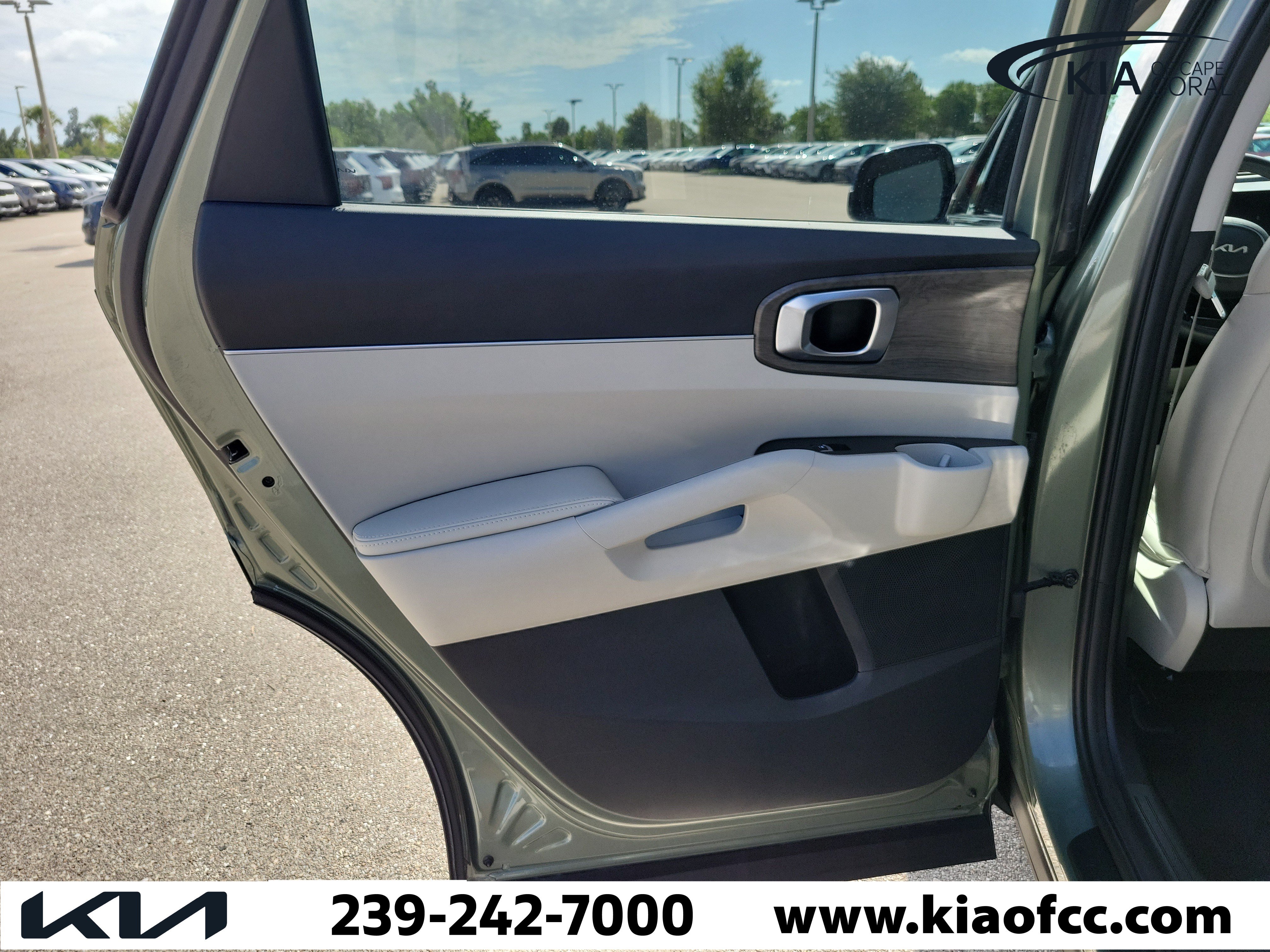 Certified 2024 Kia Sorento X-Line EX AWD/4WD image 16