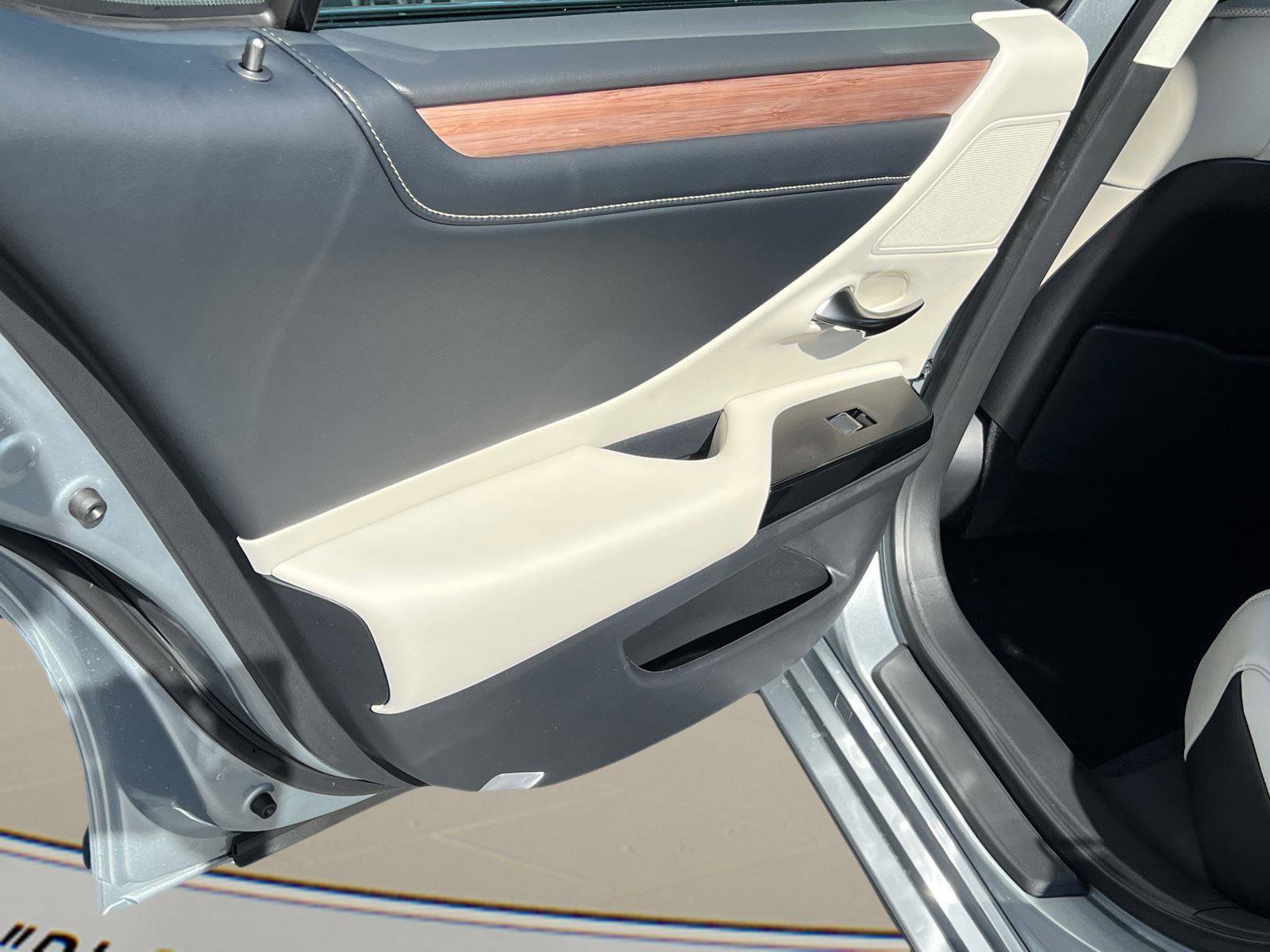 New 2025 Lexus ES 350 w/ Premium Package image 16