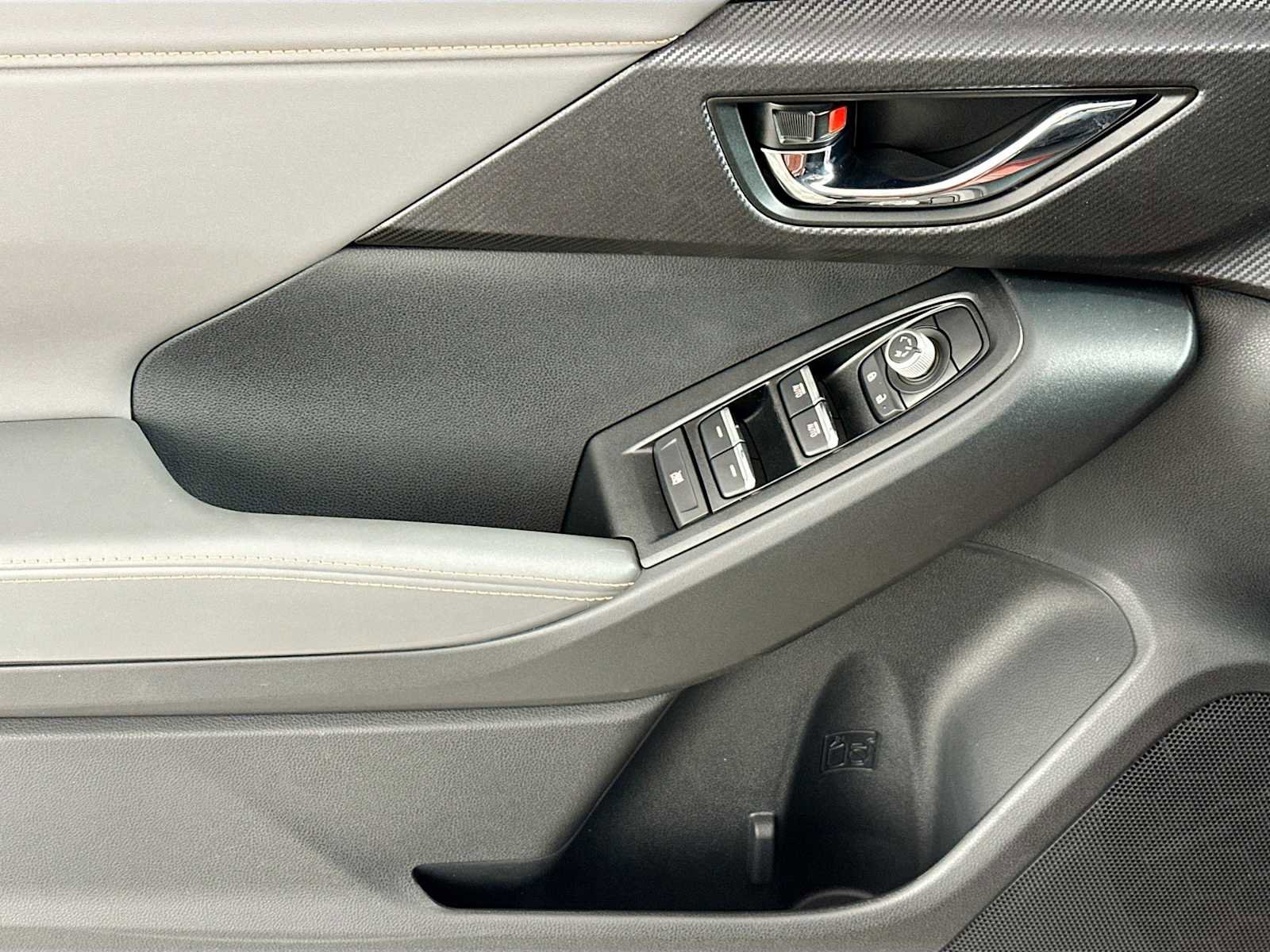 Certified 2025 Subaru Crosstrek 2.5i Limited w/ Popular Package #3A image 16