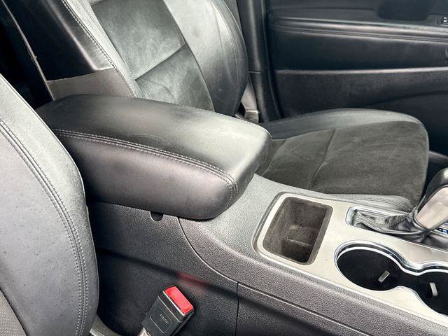 Used 2022 Jeep Grand Cherokee Laredo X RWD image 24