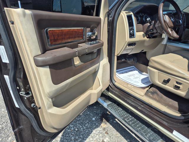 Used 2011 RAM 3500 Laramie AWD/4WD image 9