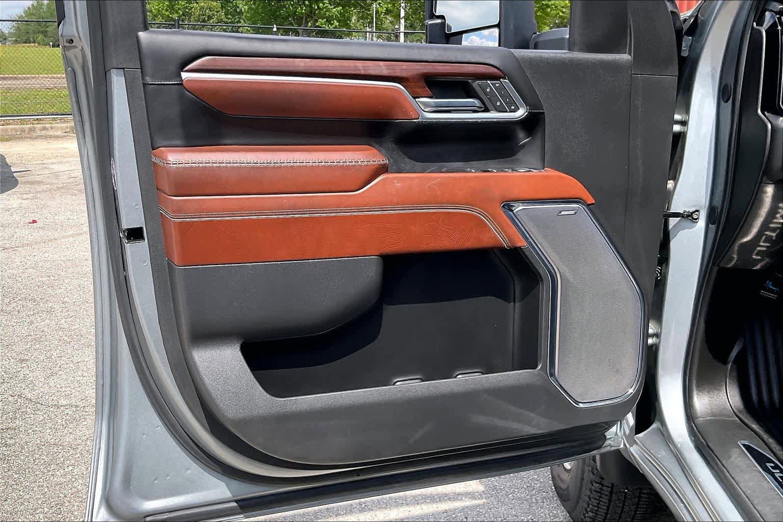 Certified 2024 GMC Sierra 3500 Denali Ultimate AWD/4WD image 22