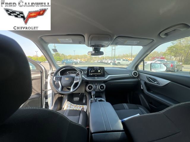 Used 2023 Chevrolet Blazer LT image 19