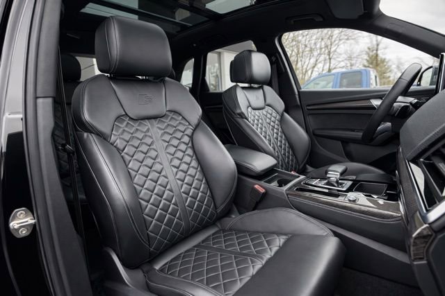 Used 2023 Audi SQ5 Premium Plus w/ Premium Plus Package image 14
