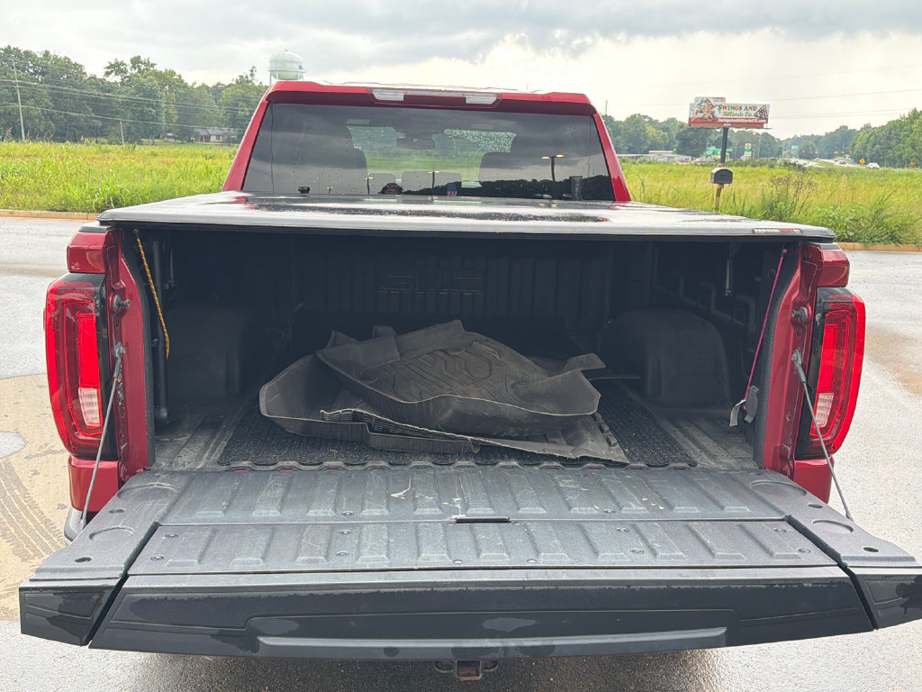 Used 2022 GMC Sierra 1500 SLT w/ SLT Convenience Package AWD/4WD image 18