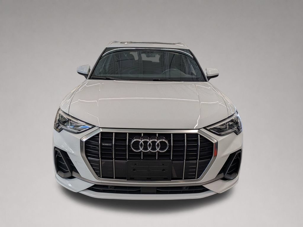 Used 2020 Audi Q3 2.0T Prestige w/ Prestige Package AWD/4WD image 9