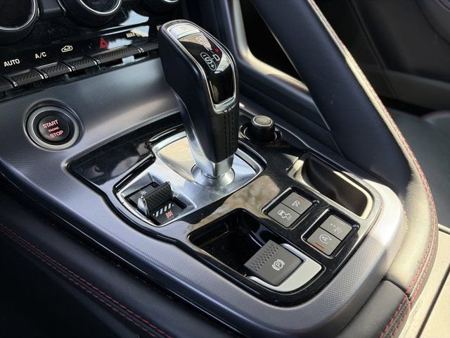 Used 2022 Jaguar F-TYPE Coupe image 21