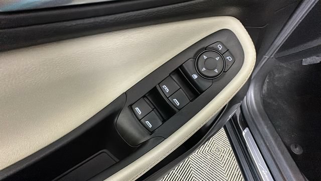 Used 2024 Buick Encore GX Avenir w/ Avenir Technology Package AWD/4WD image 11