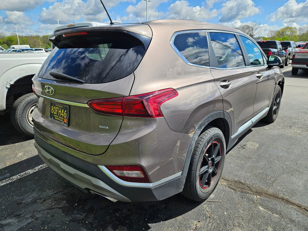 Used 2020 Hyundai Santa Fe SE AWD/4WD image 6
