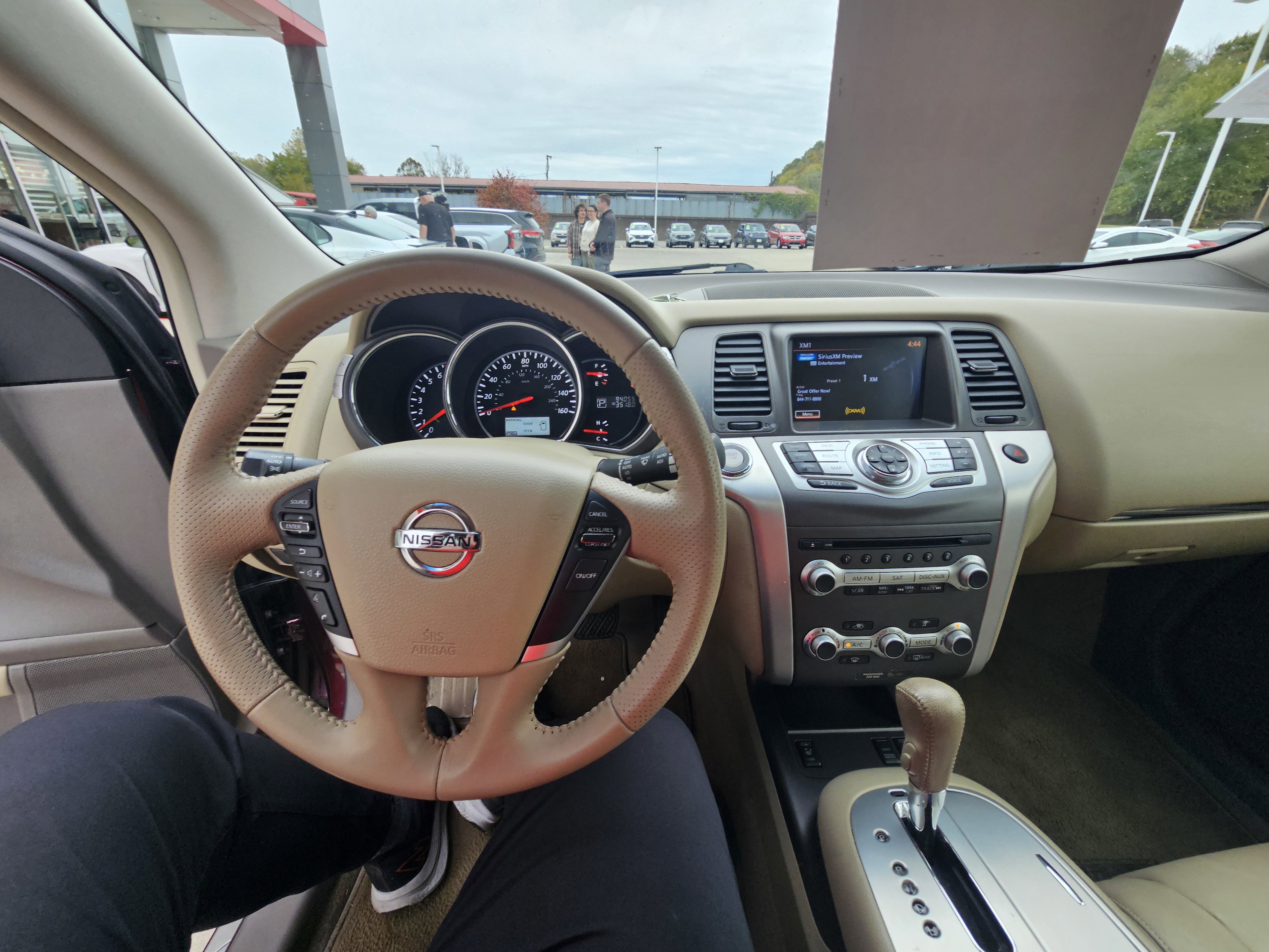 Used 2013 Nissan Murano SL w/ Navigation Pkg image 17