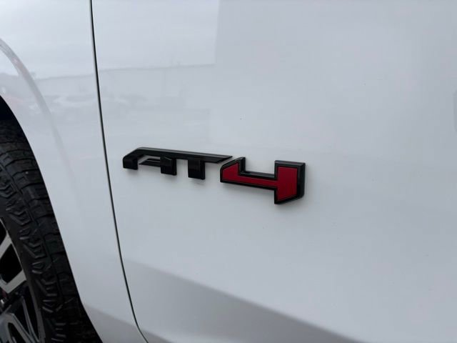 Used 2023 GMC Yukon AT4 image 10