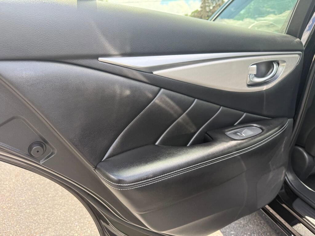 Used 2022 INFINITI Q50 Luxe w/ Cargo Package image 24