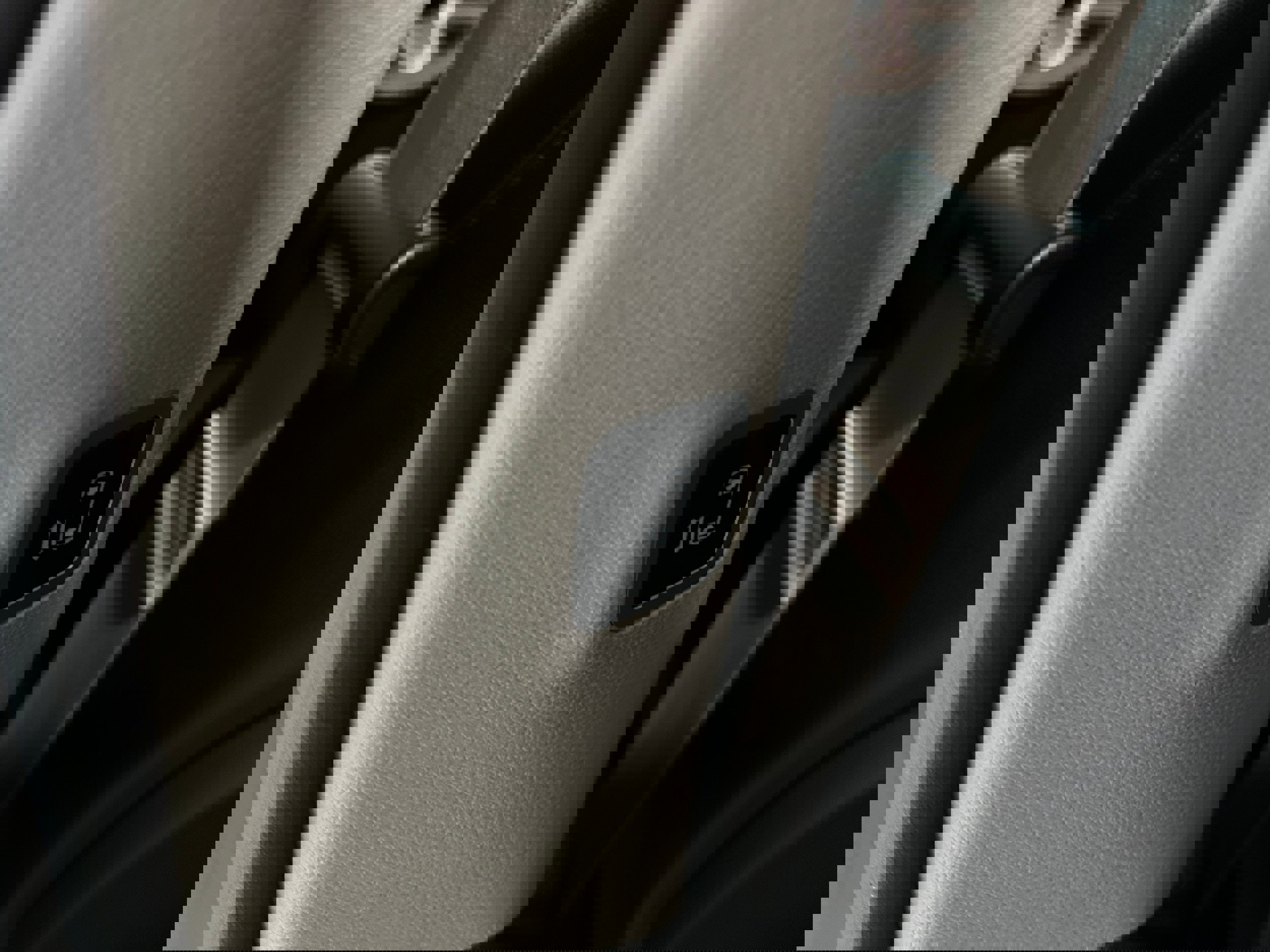 Used 2022 Chrysler Pacifica Touring-L image 27