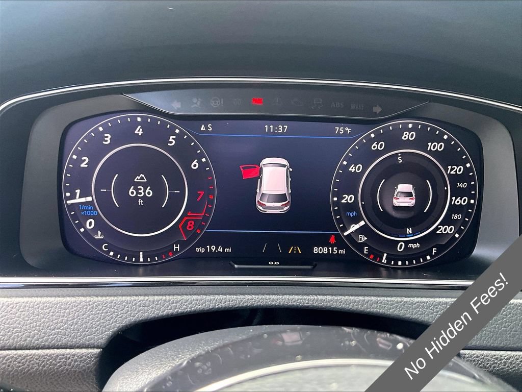 Used 2018 Volkswagen Golf R 4-Door AWD/4WD image 18