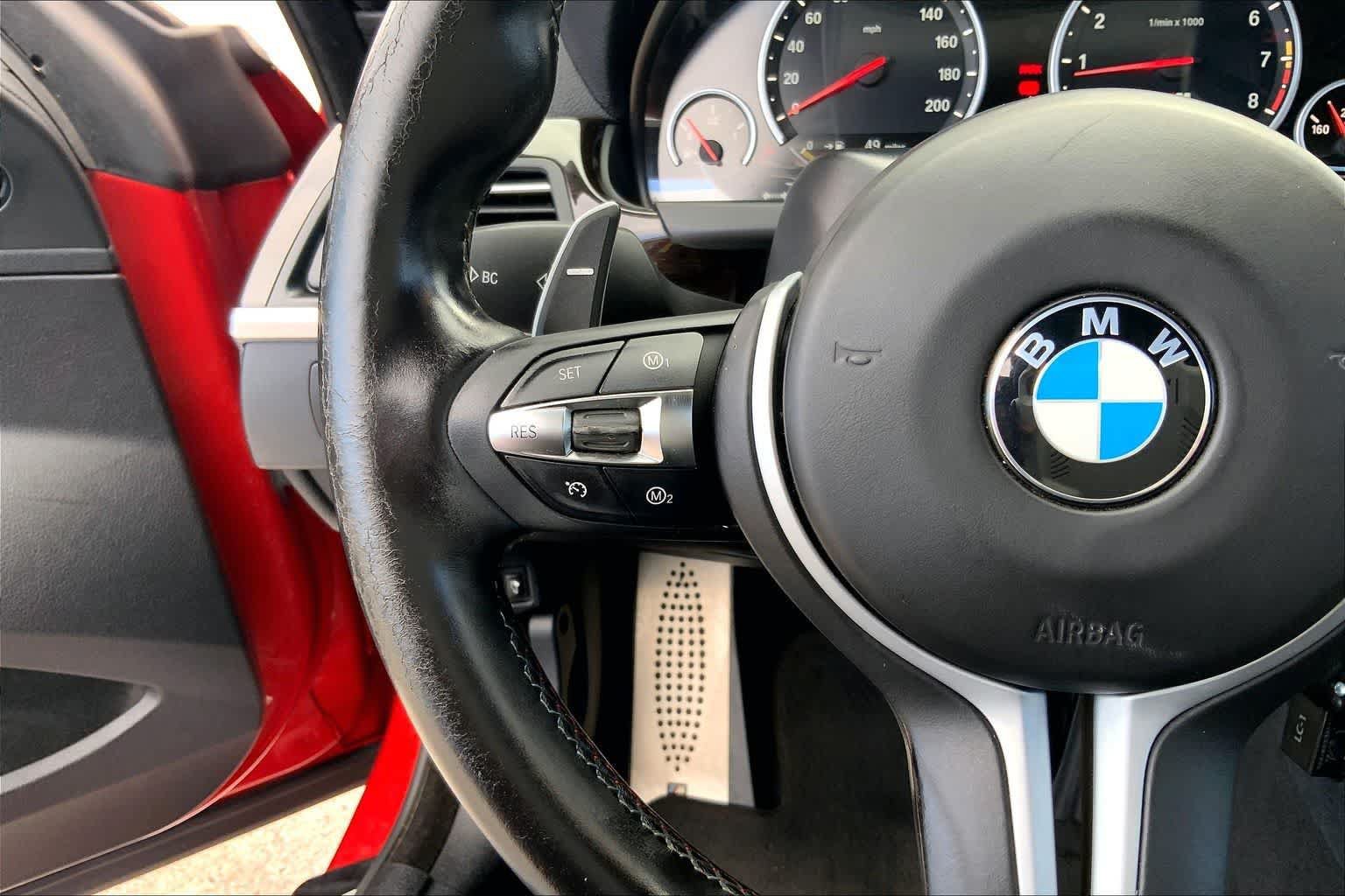 Used 2013 BMW M6 Convertible RWD image 23