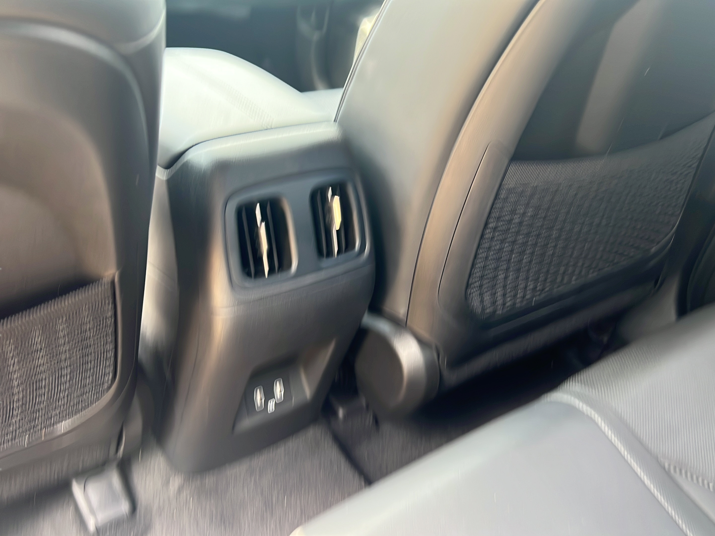 Certified 2023 Hyundai Santa Cruz Limited AWD/4WD image 16