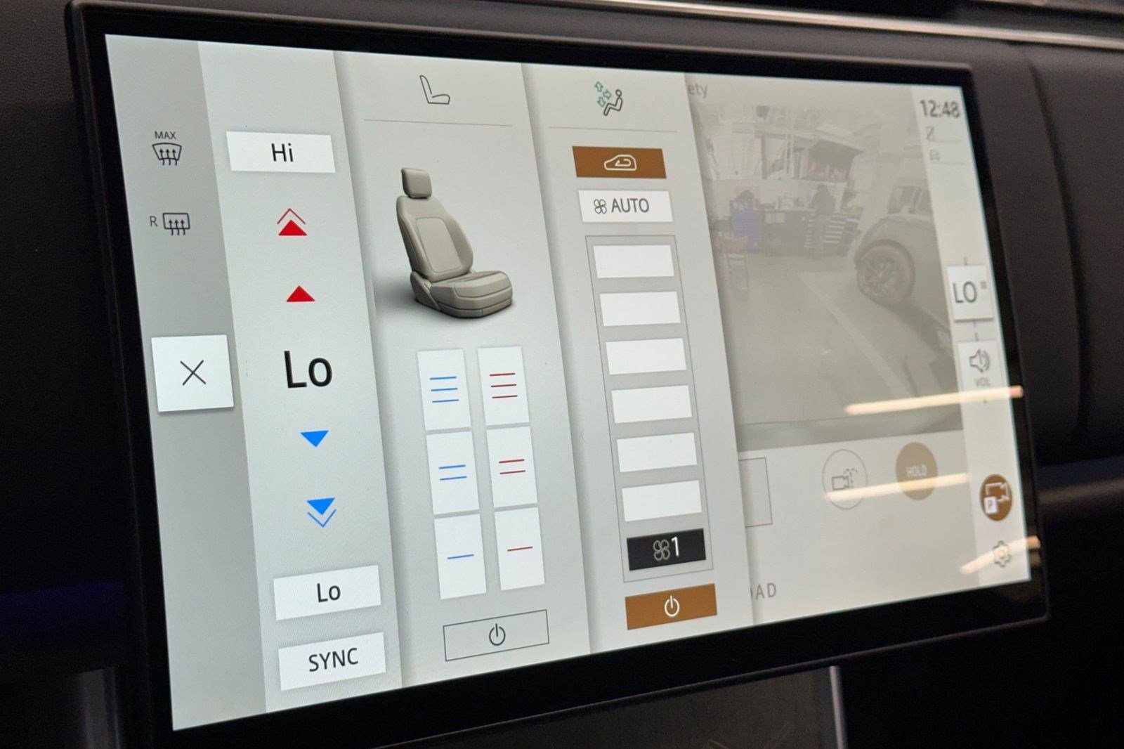 New 2026 Land Rover Range Rover SV AWD/4WD image 27
