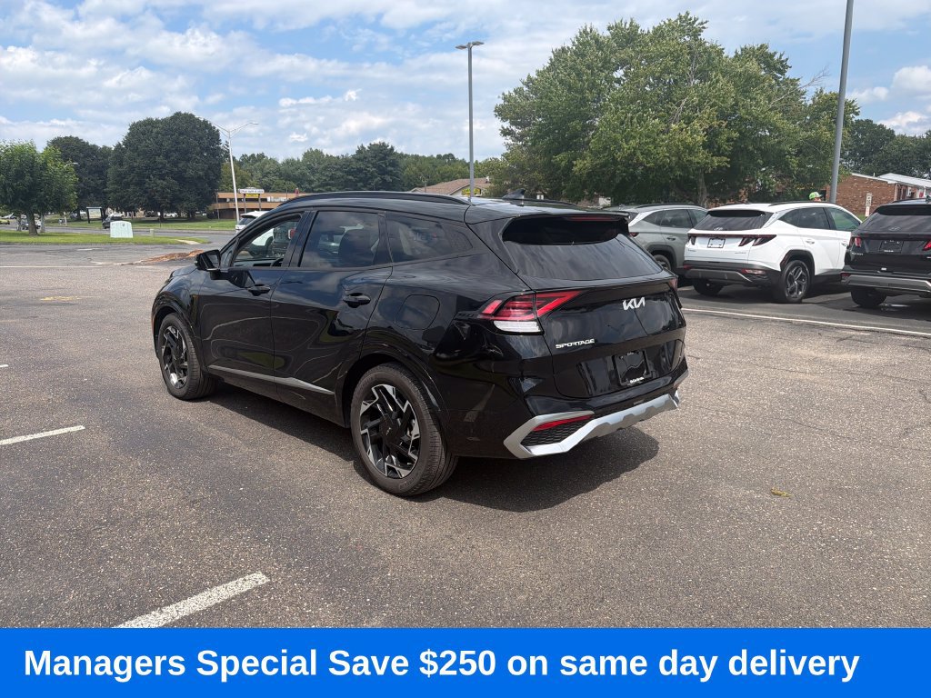 Used 2024 Kia Sportage SX FWD image 6