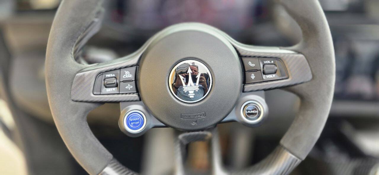 Used 2024 Maserati MC20 Cielo RWD image 42