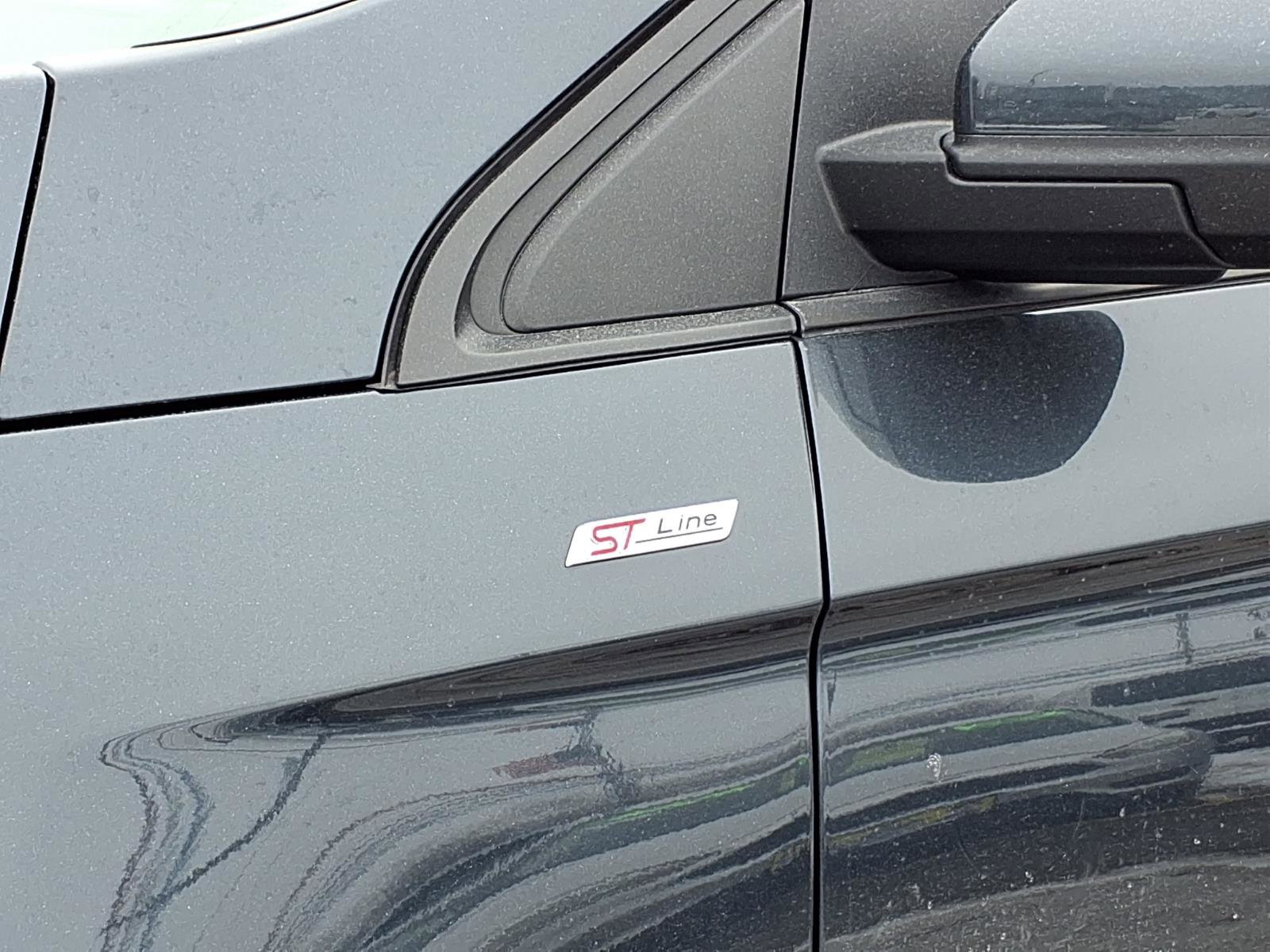 Used 2024 Ford Edge ST-Line image 28