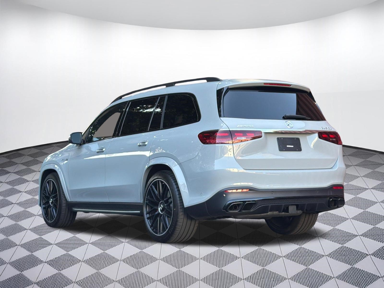 Used 2026 Mercedes-Benz GLS 63 AMG 4MATIC image 3