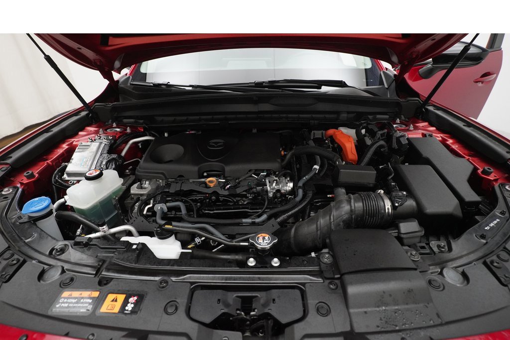 Certified 2025 MAZDA CX-50 2.5 Hybrid w/ Weather Package image 3