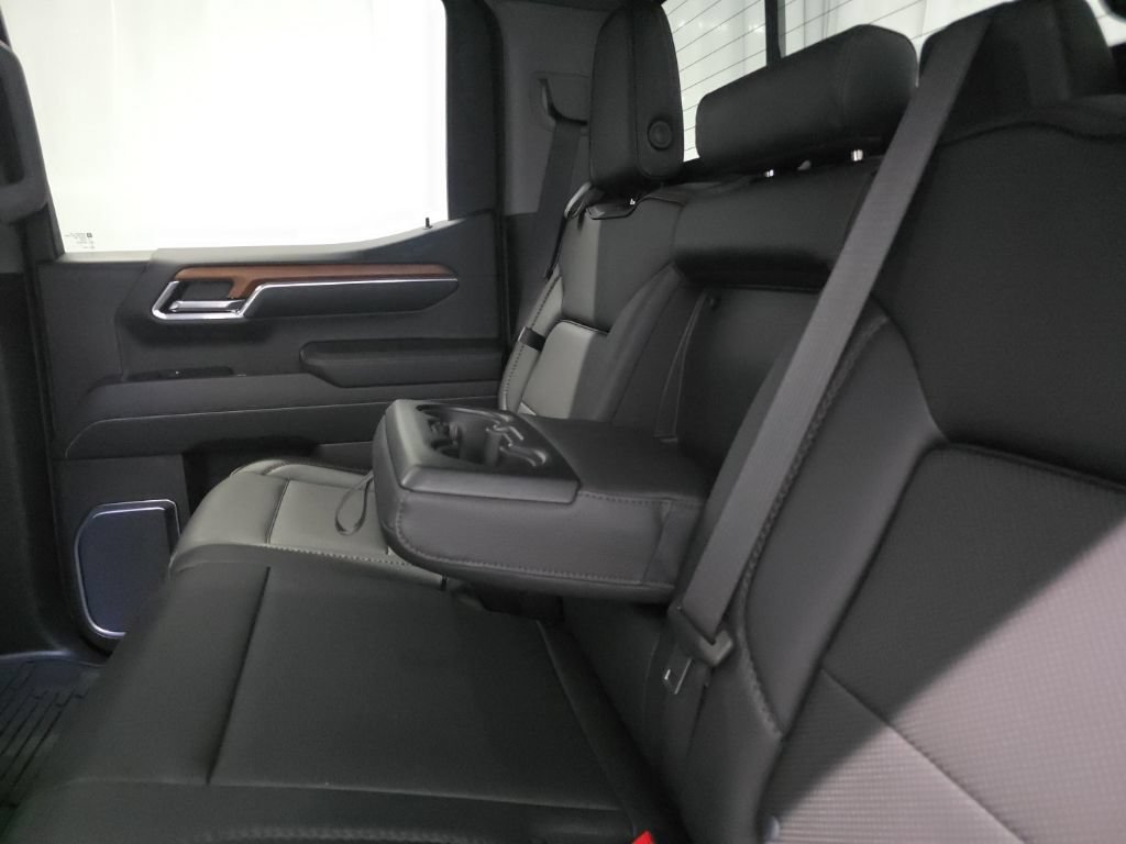 Used 2023 GMC Sierra 1500 Denali AWD/4WD image 15