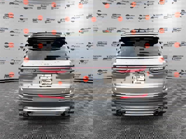 Used 2020 Lincoln Corsair Reserve w/ Equipment Group 201A image 4