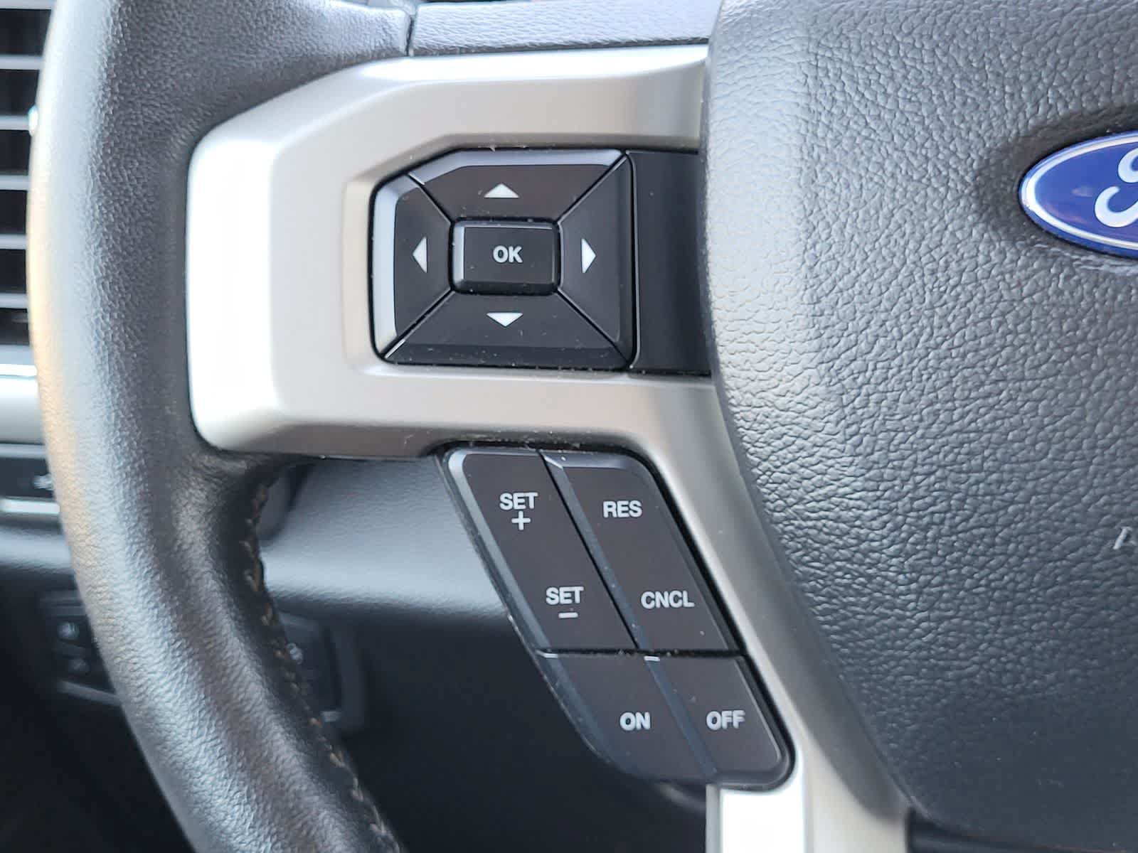 Used 2019 Ford F150 Lariat w/ Equipment Group 502A Luxury AWD/4WD image 18