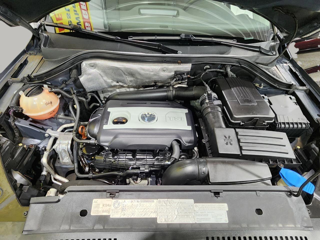 Used 2013 Volkswagen Tiguan S AWD/4WD image 36
